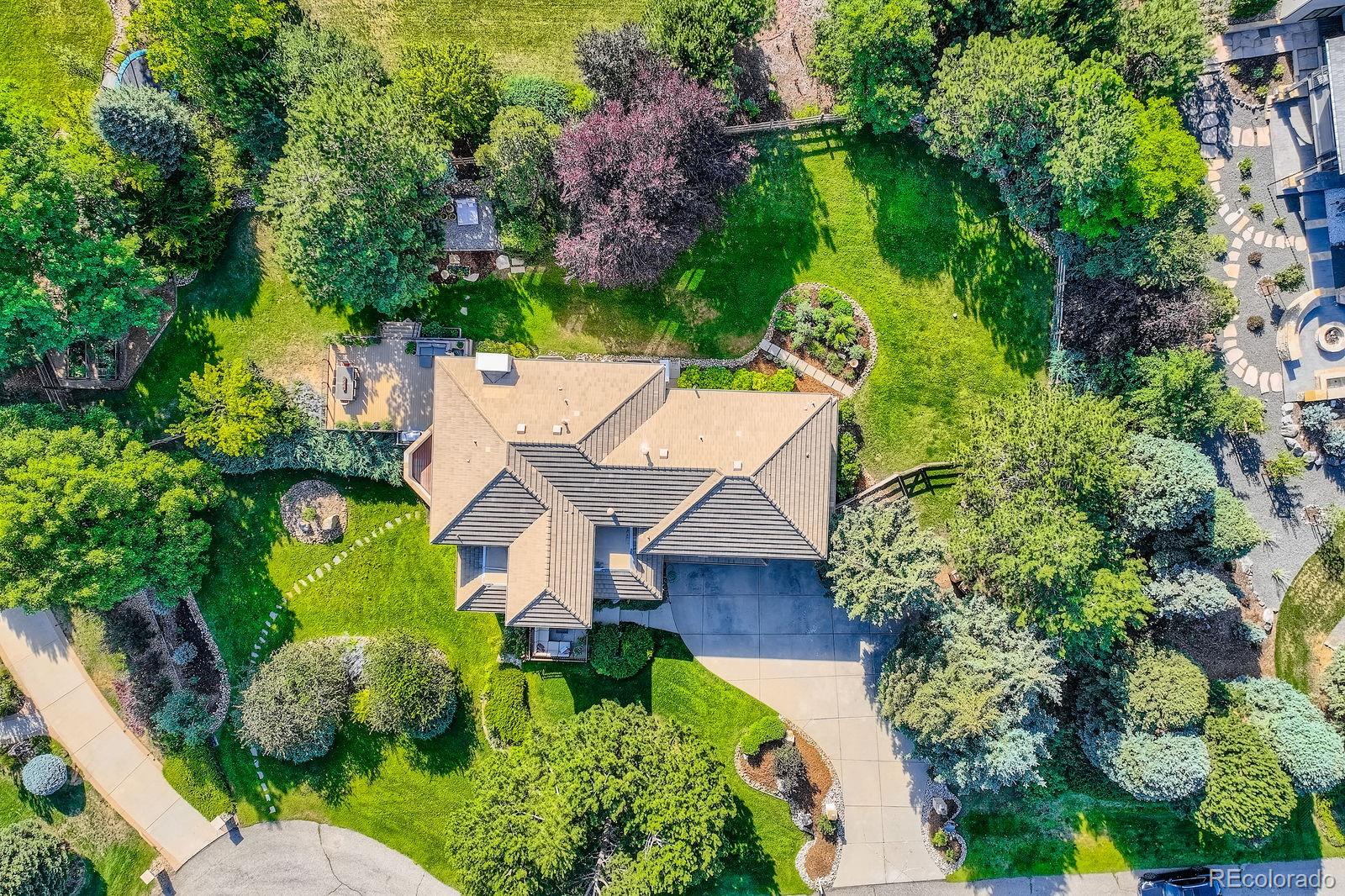 6516 Columbine Court