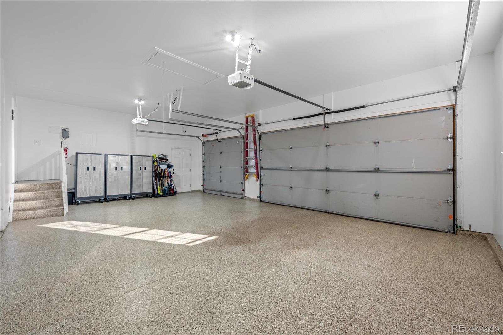 7614 Crestview Drive