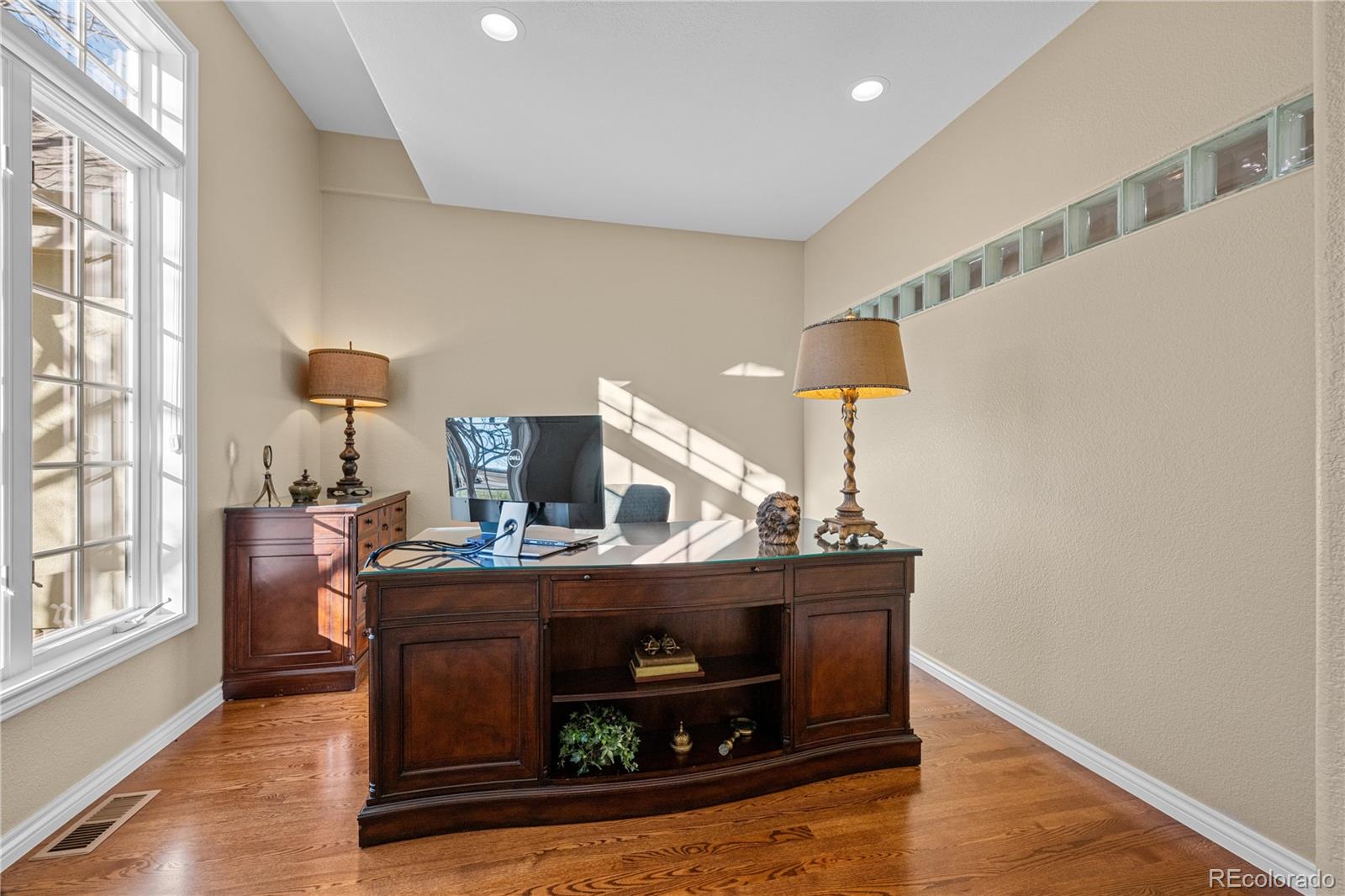 7614 Crestview Drive