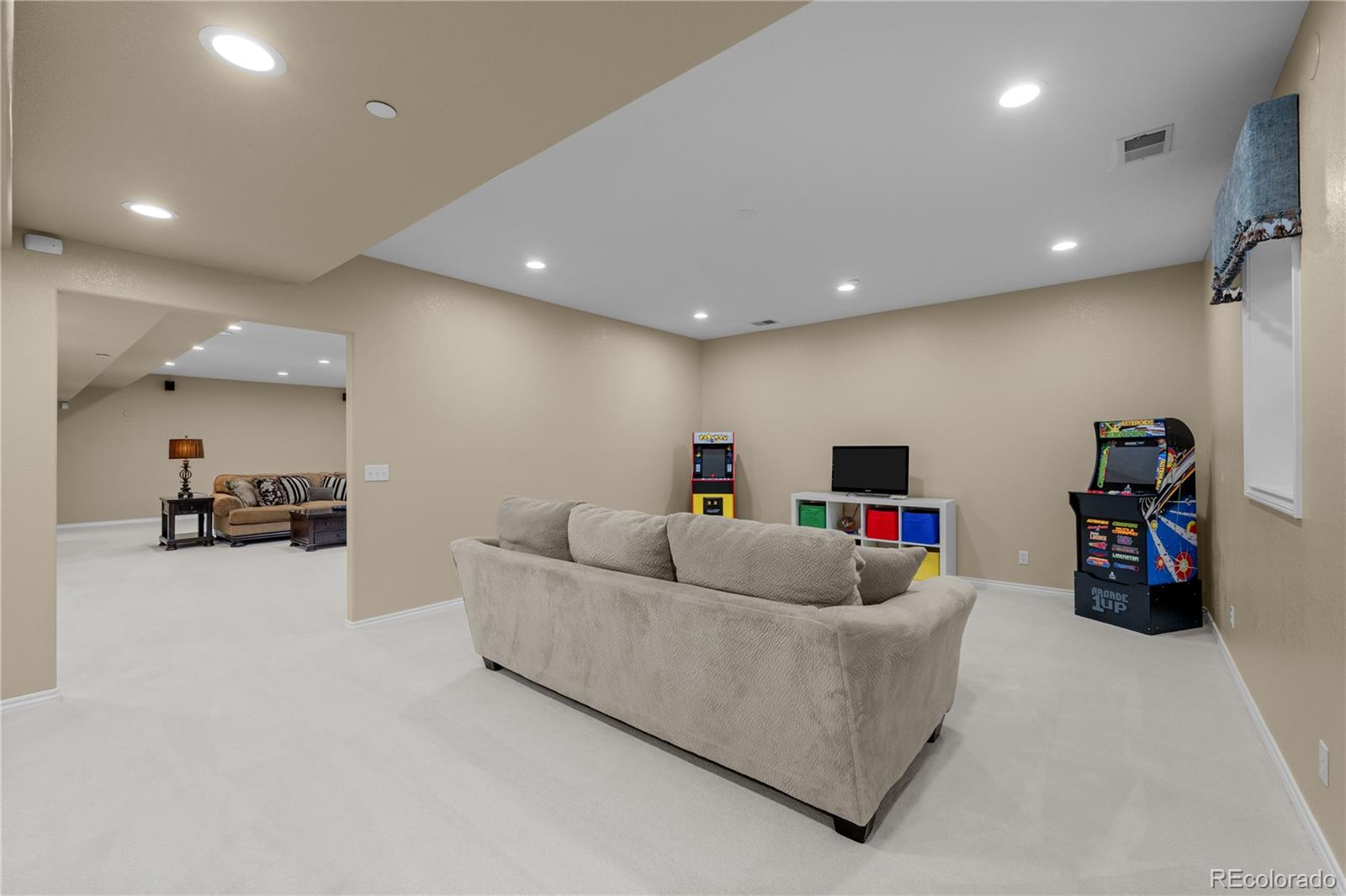 7614 Crestview Drive