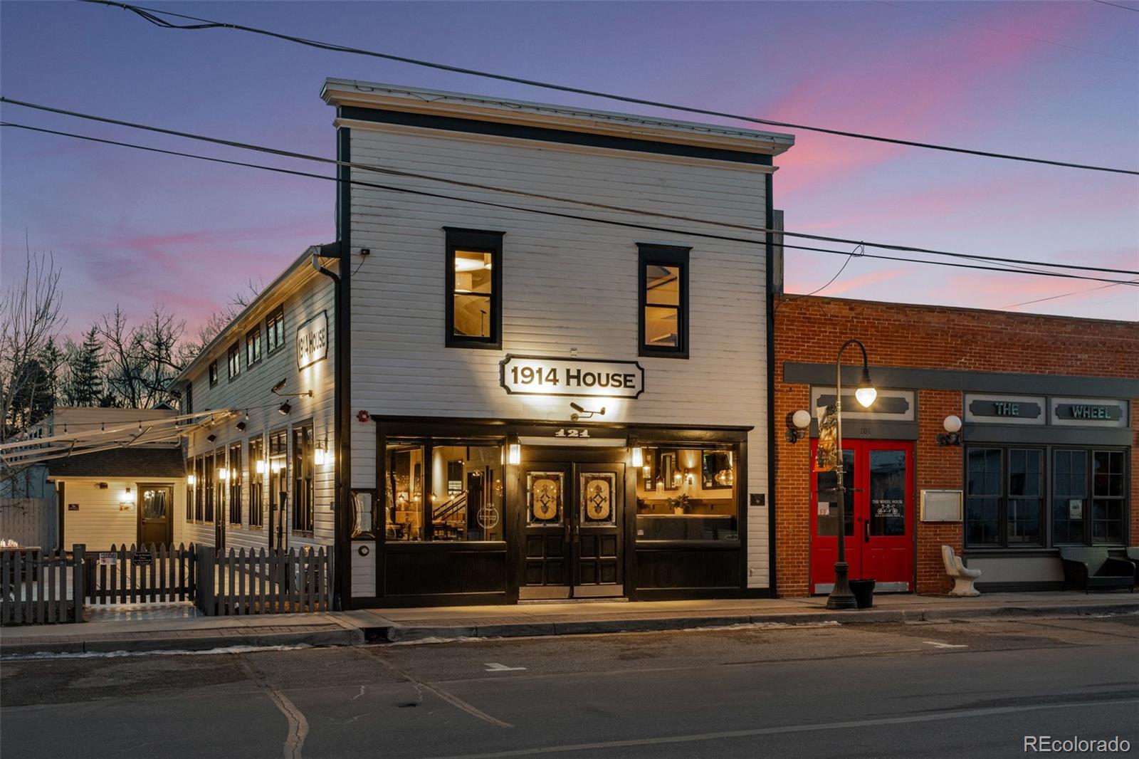 121 2nd Avenue