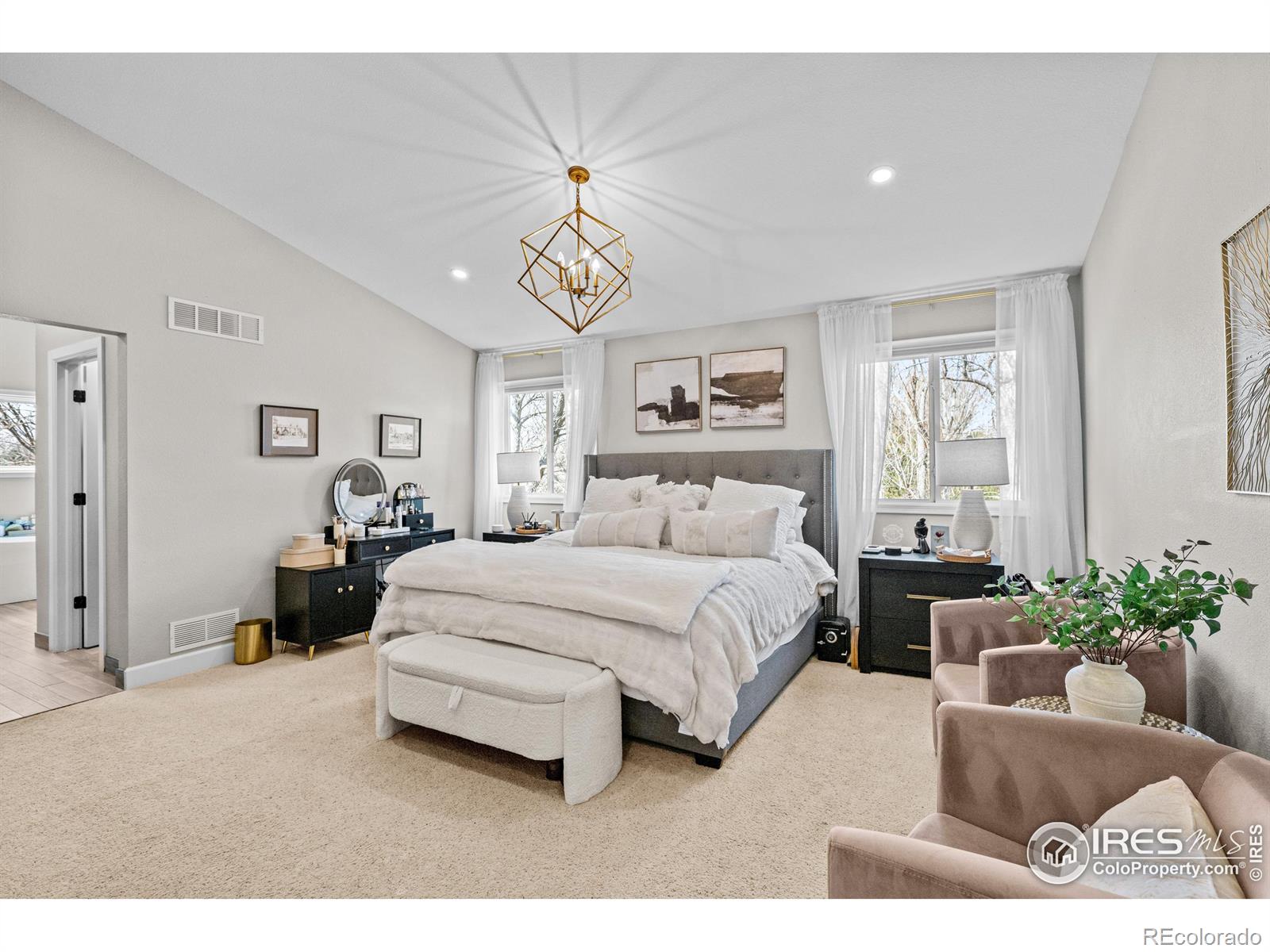 7995 Centrebridge Drive