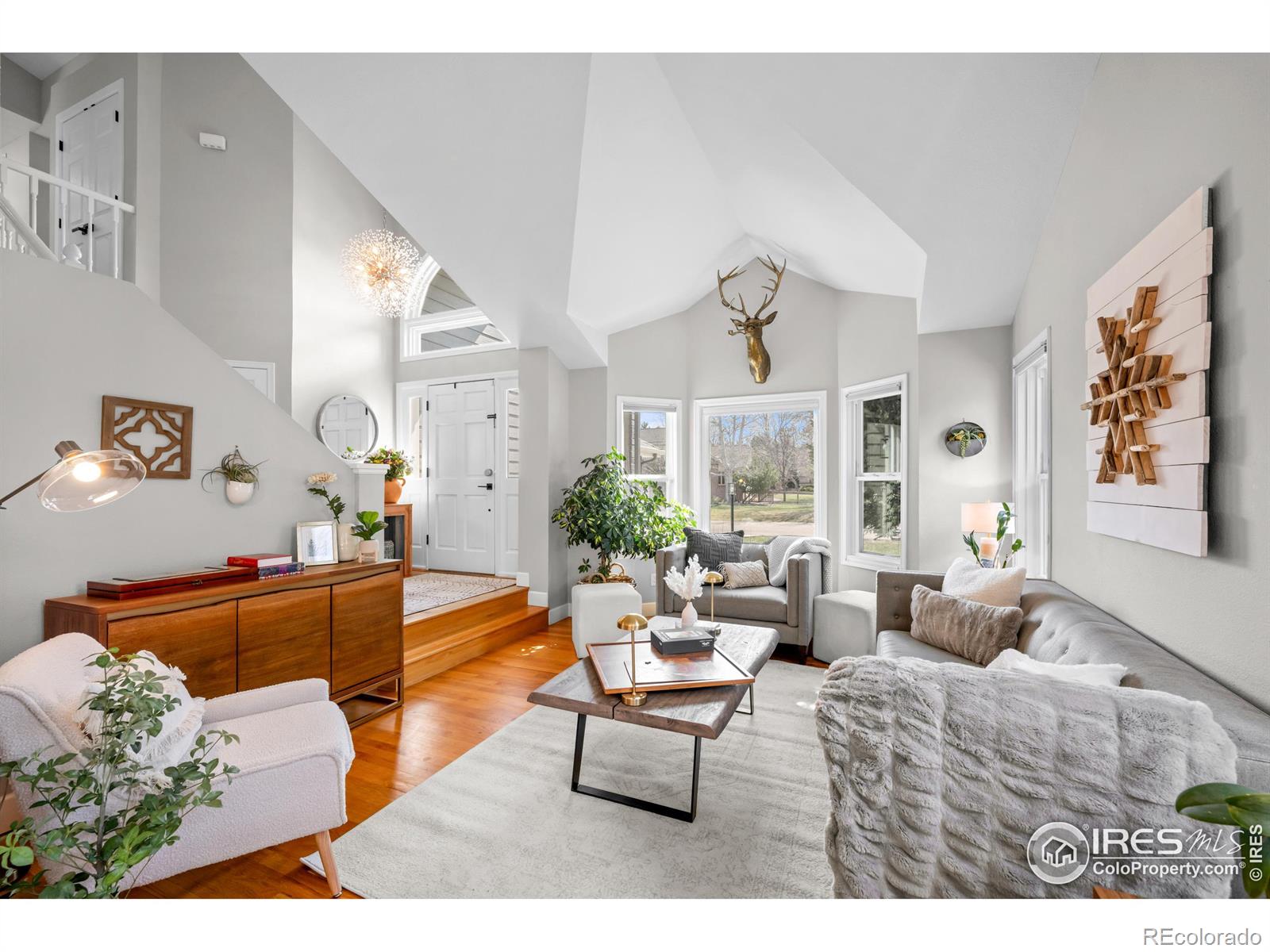 7995 Centrebridge Drive