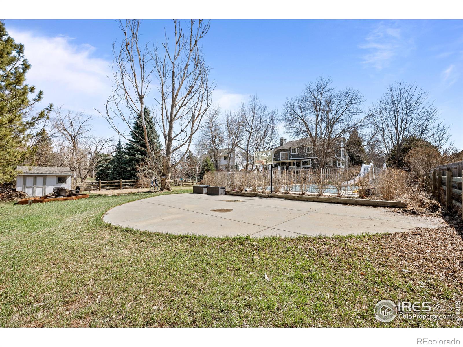 7995 Centrebridge Drive