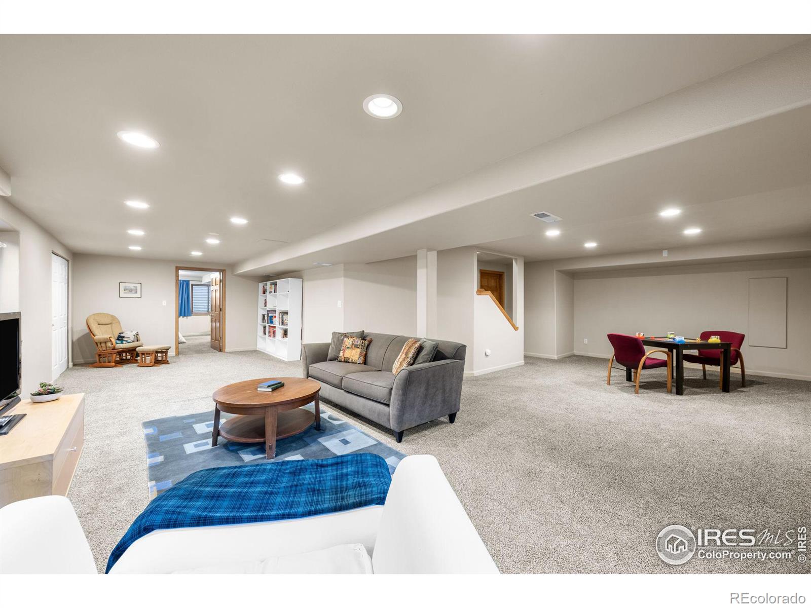 6855 Peppertree Drive