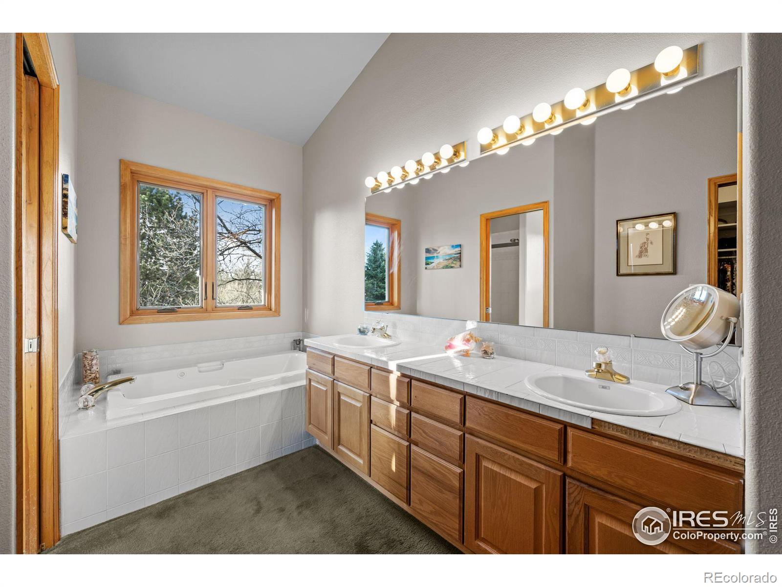 6855 Peppertree Drive