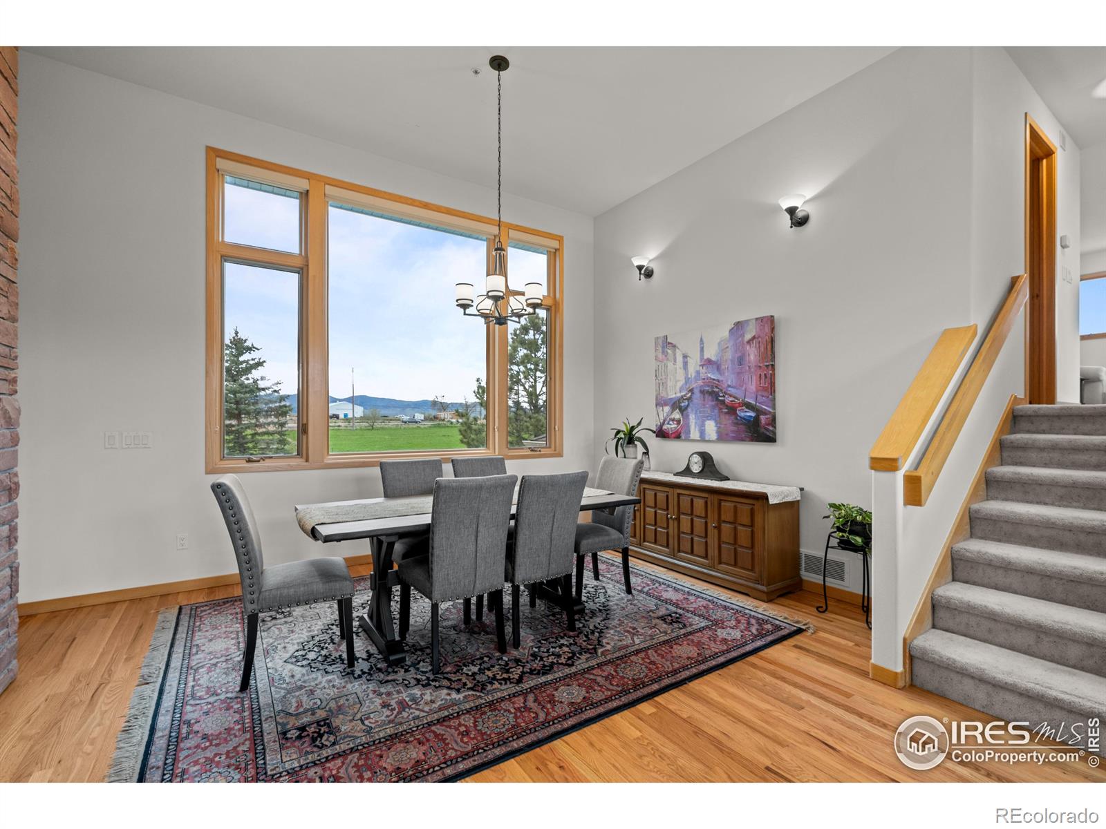 7639 Crestview Drive