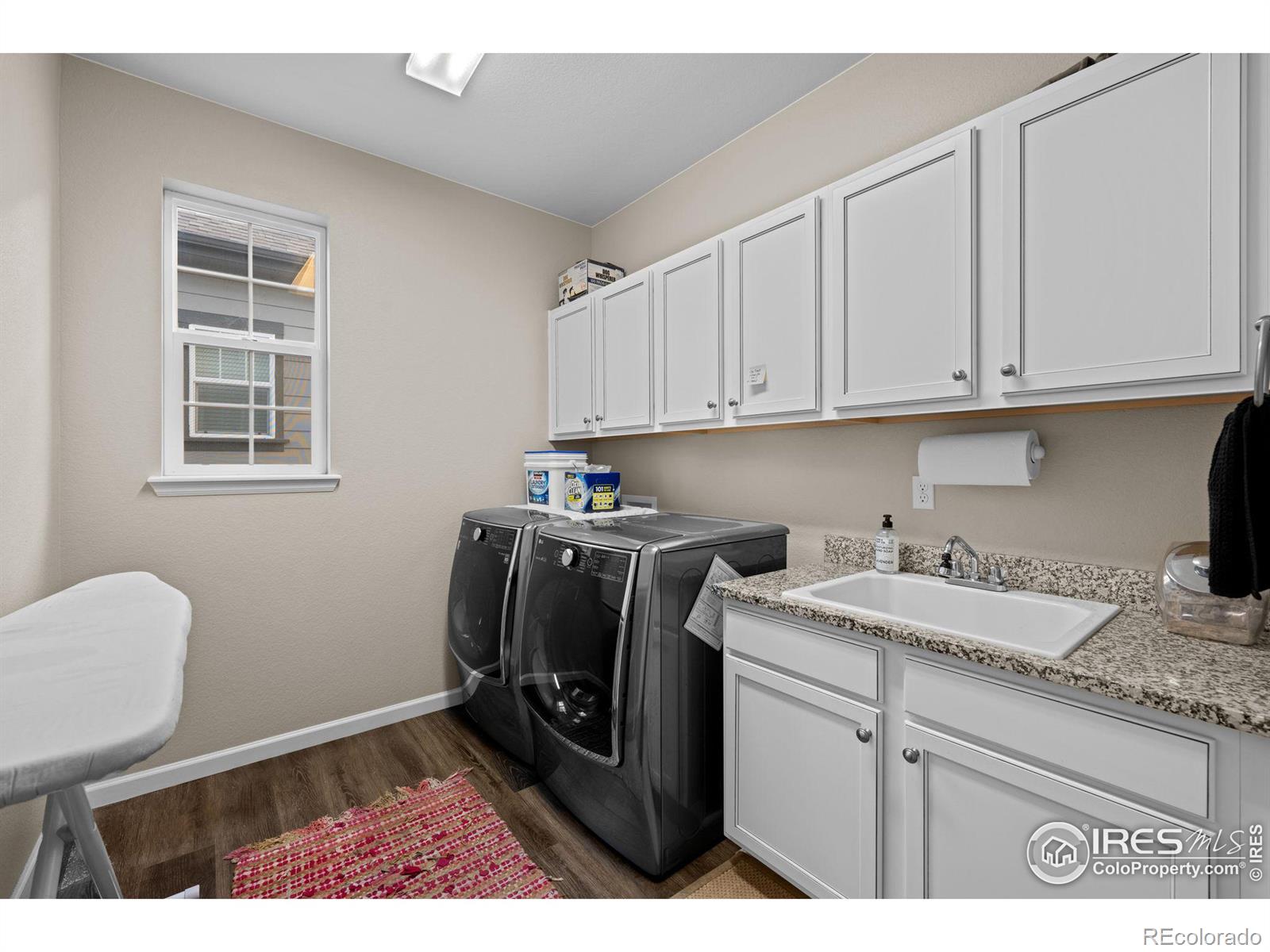 221 Western Sky Circle