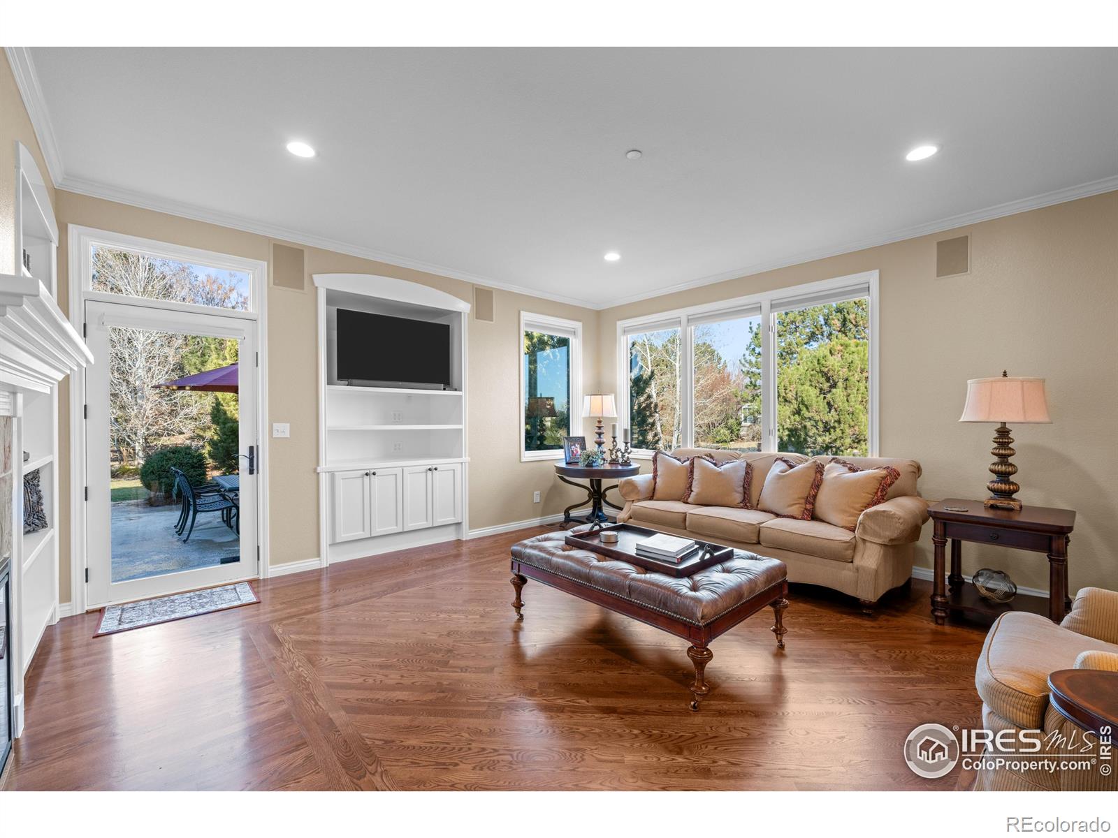 7614 Crestview Drive