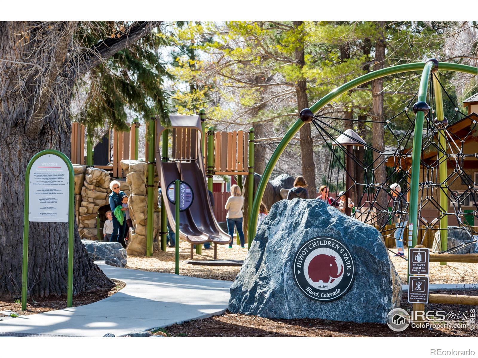 7172 Waterford Court