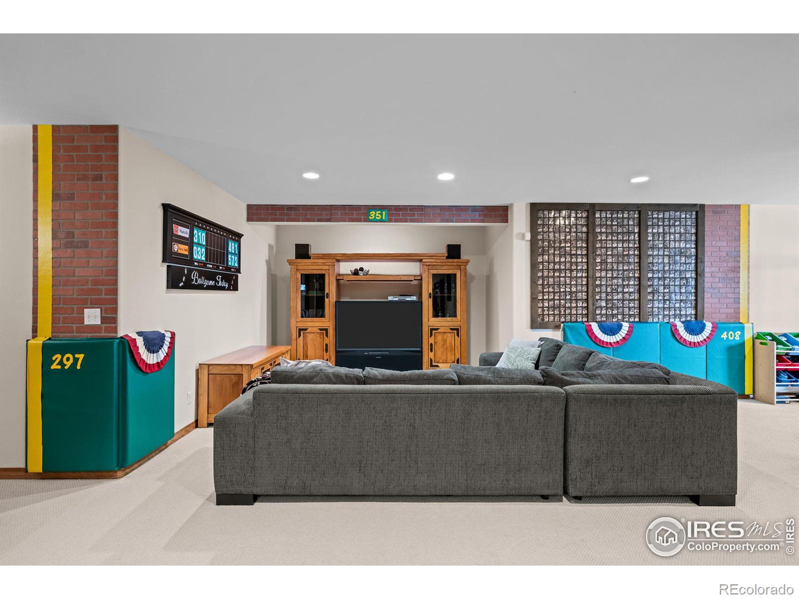 7172 Waterford Court