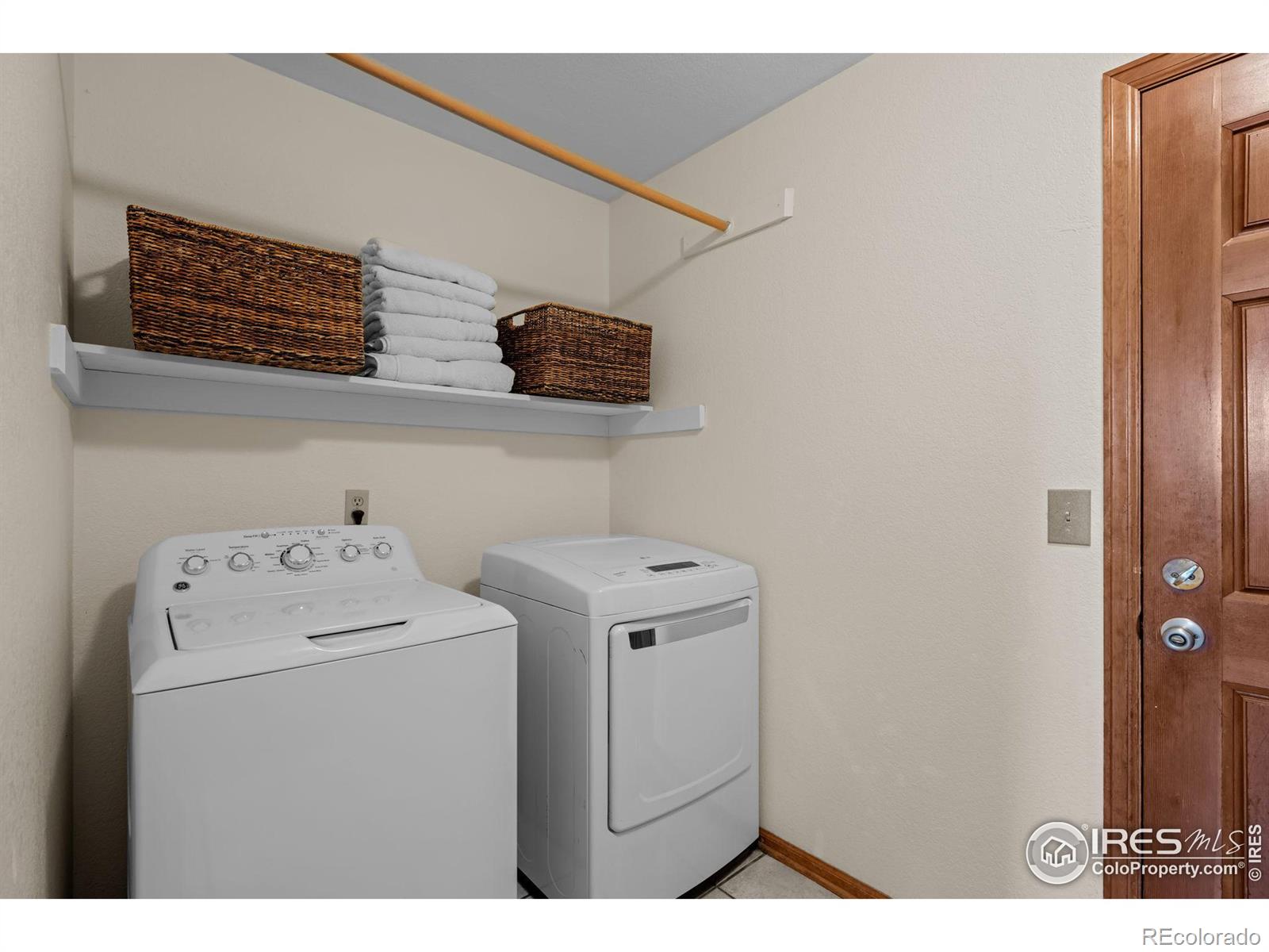 7202 Snow Peak Court