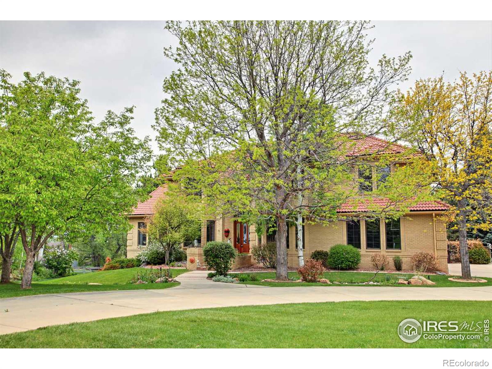 8451 Greenwood Drive