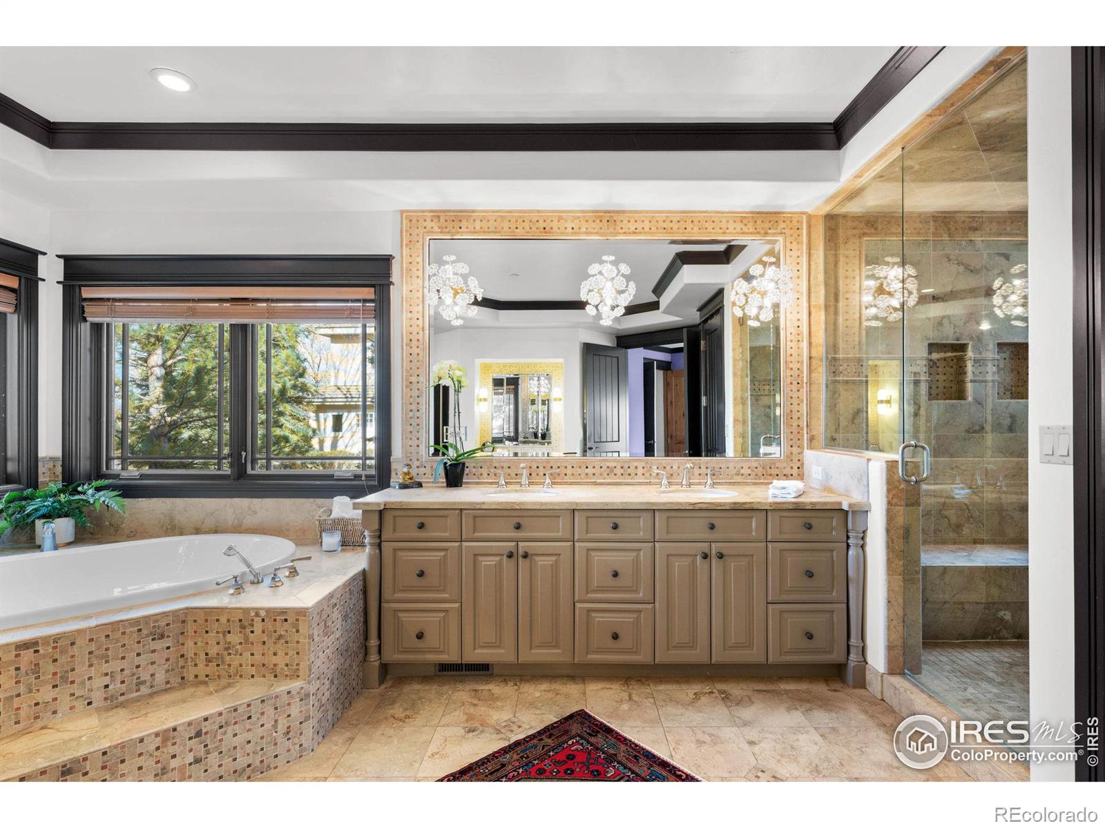8912 Little Raven Trail