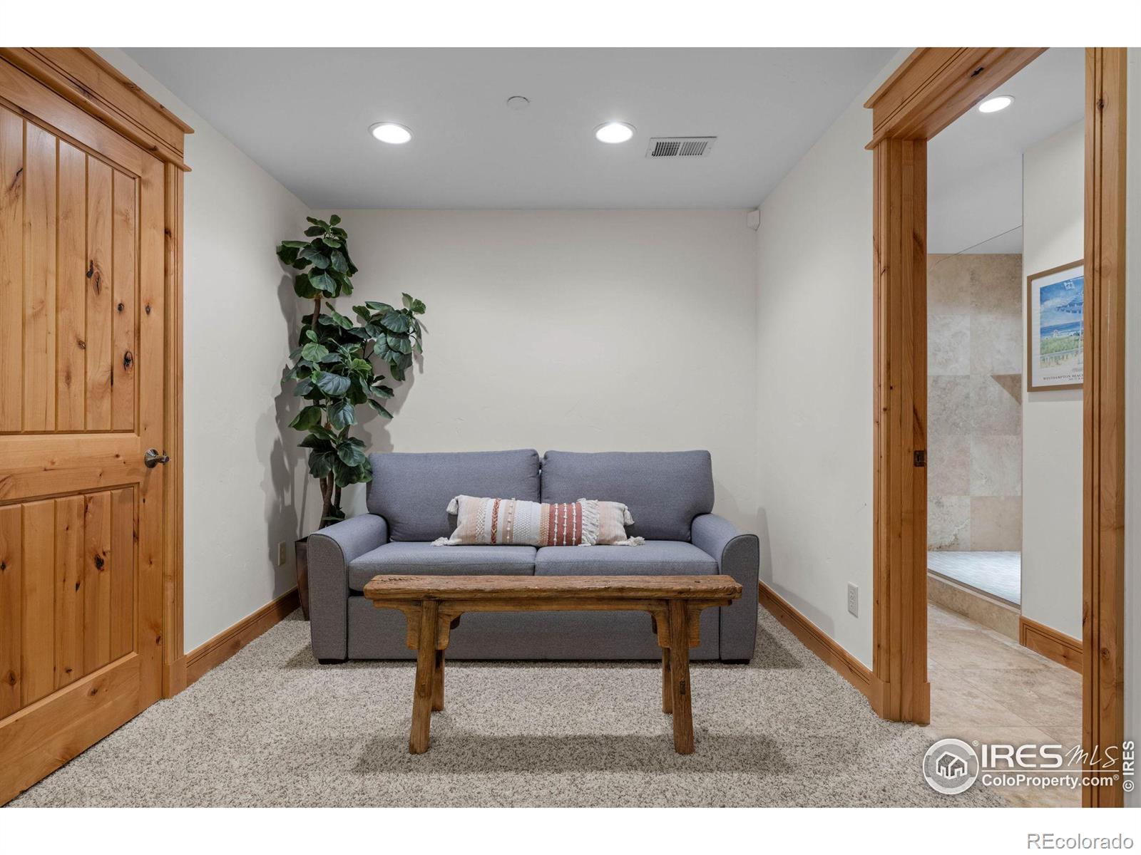8912 Little Raven Trail