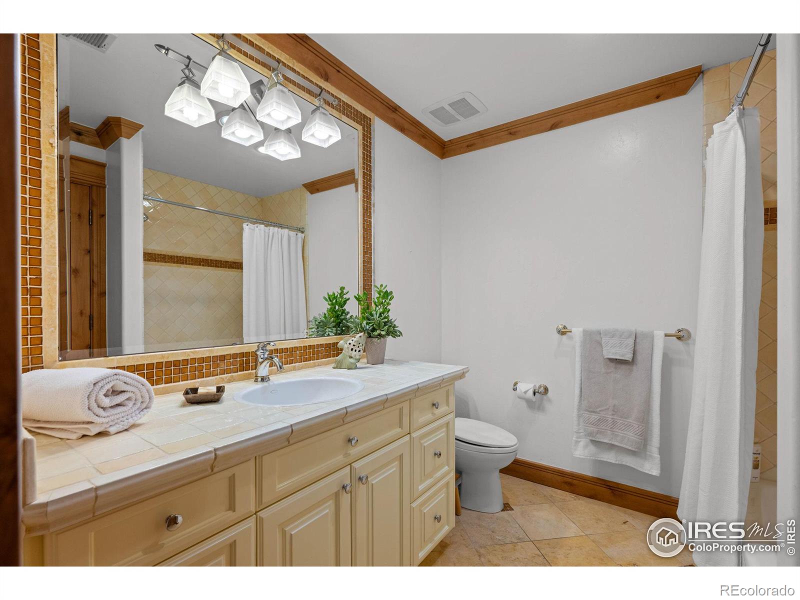 8912 Little Raven Trail