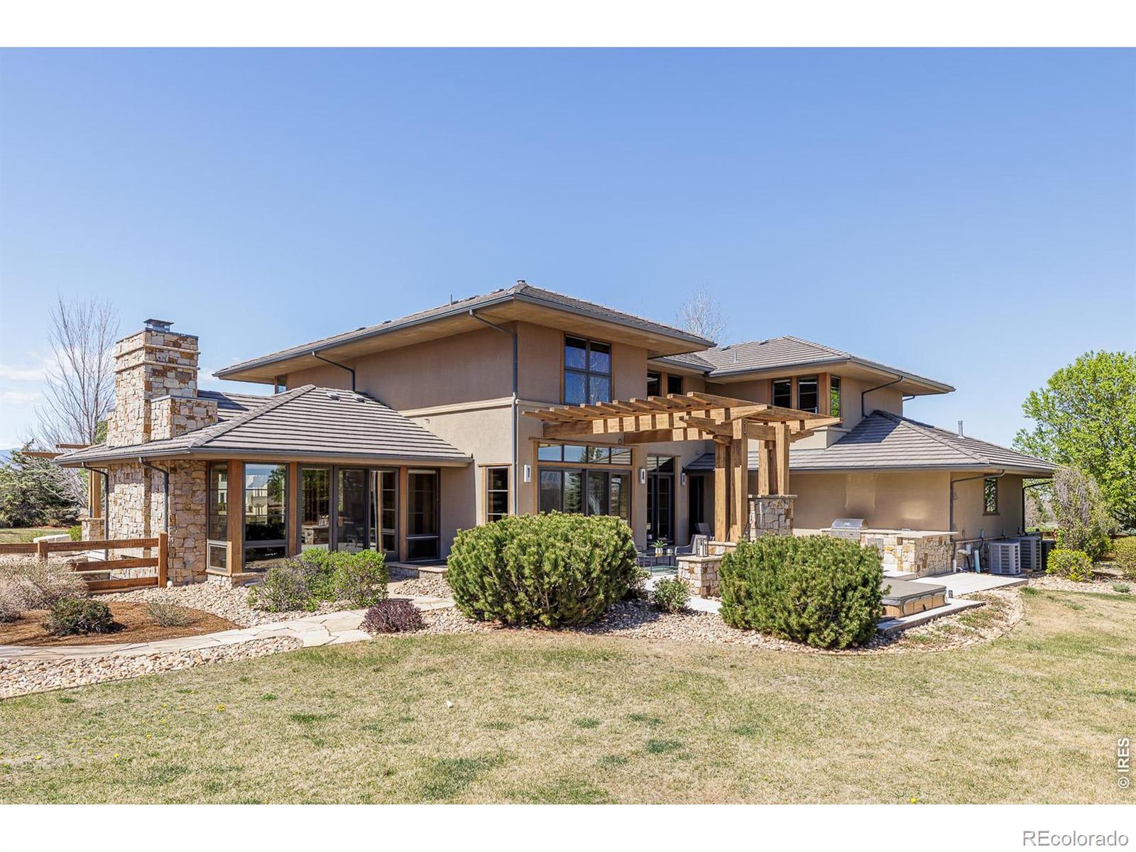 9260 Shooting Star Court