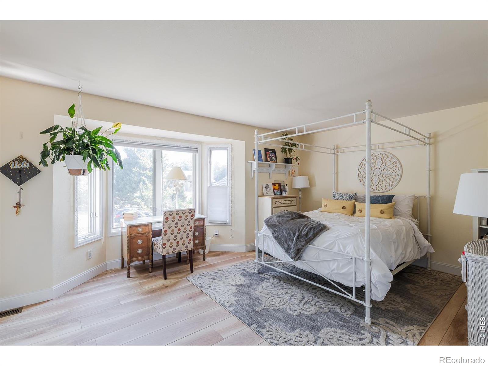 8589 Skyland Drive
