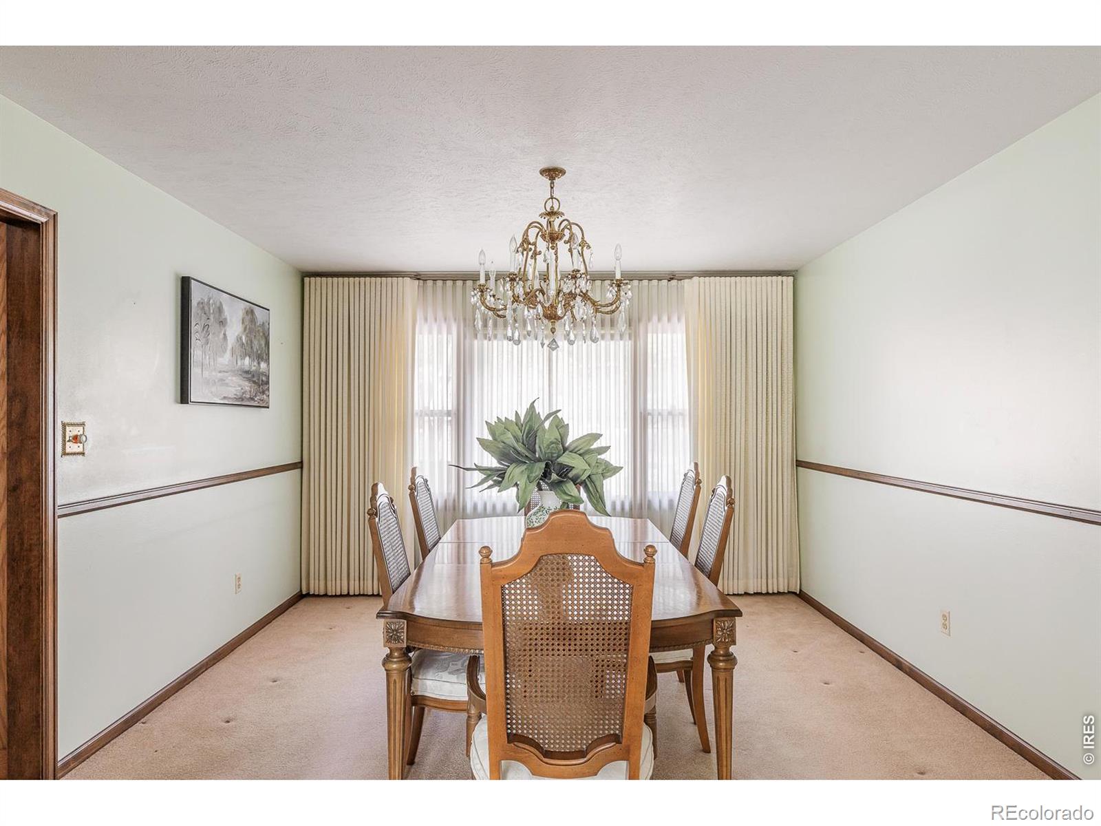 6686 Apache Court