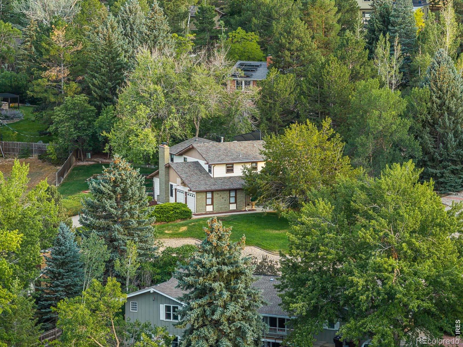 6686 Apache Court
