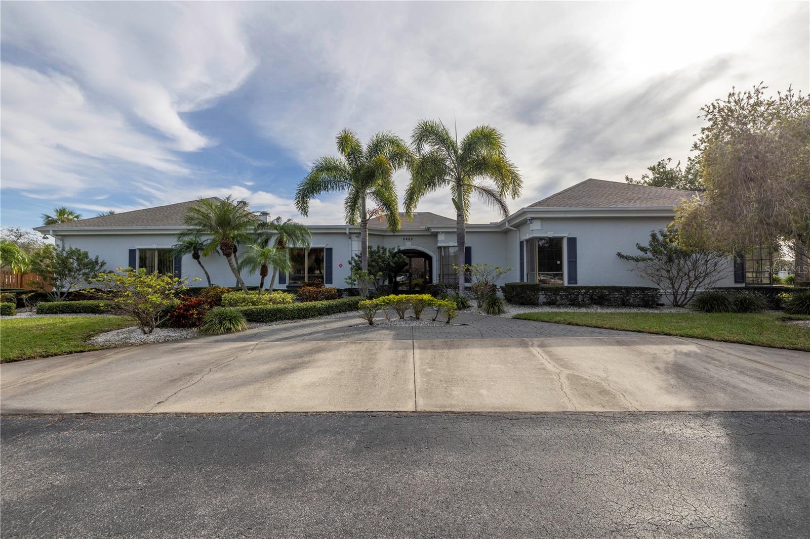 2333 FEATHER SOUND DR #C201
