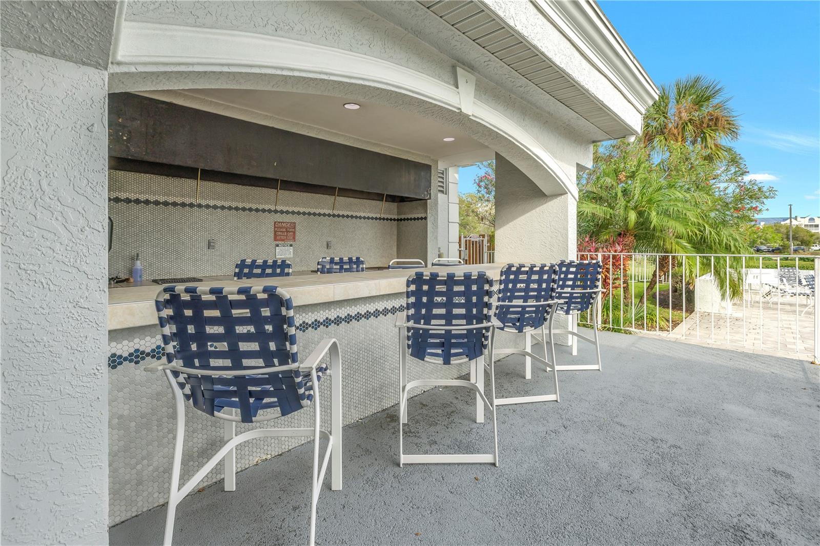 2333 FEATHER SOUND DR #C201