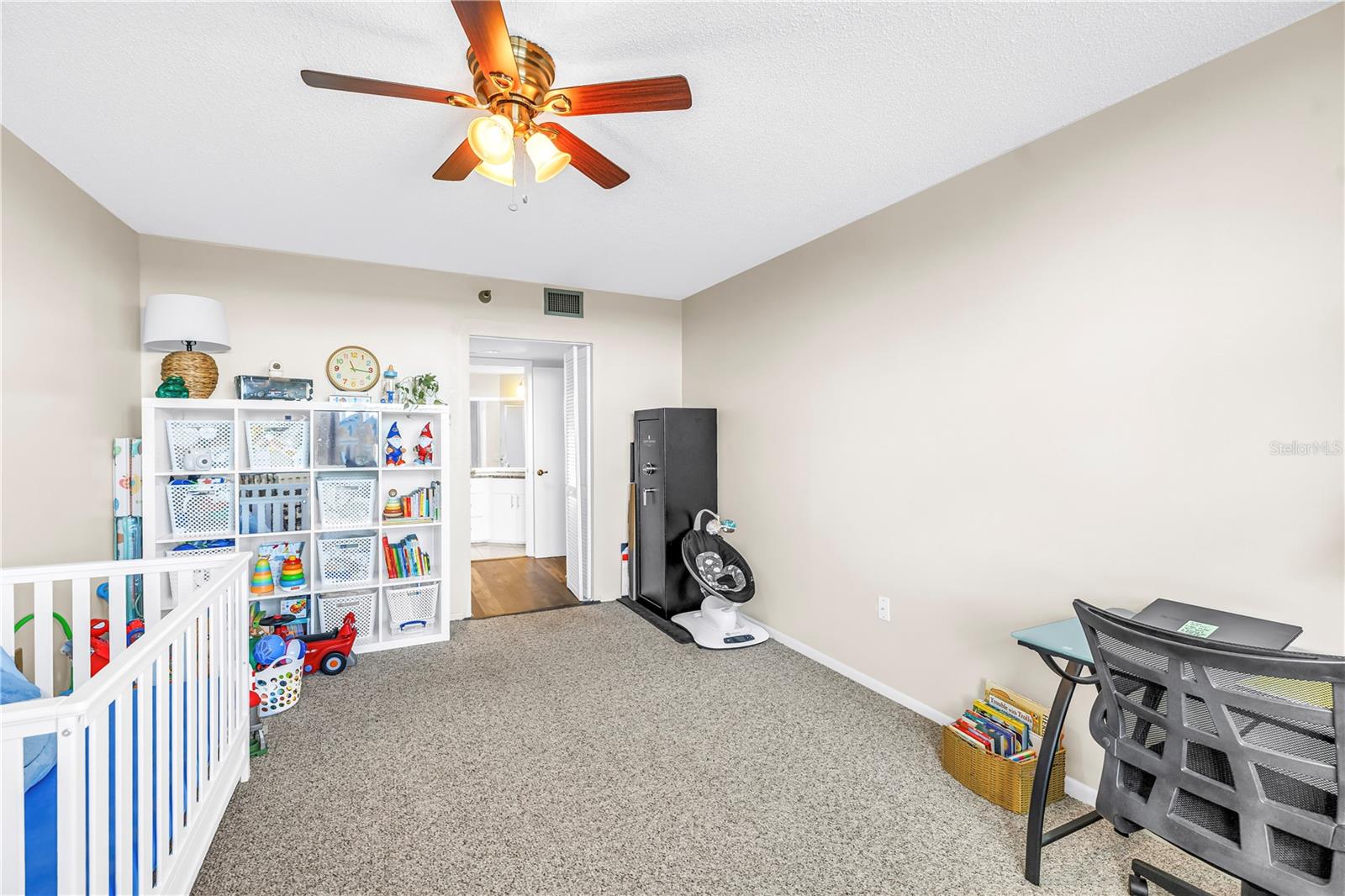 2333 FEATHER SOUND DR #C201