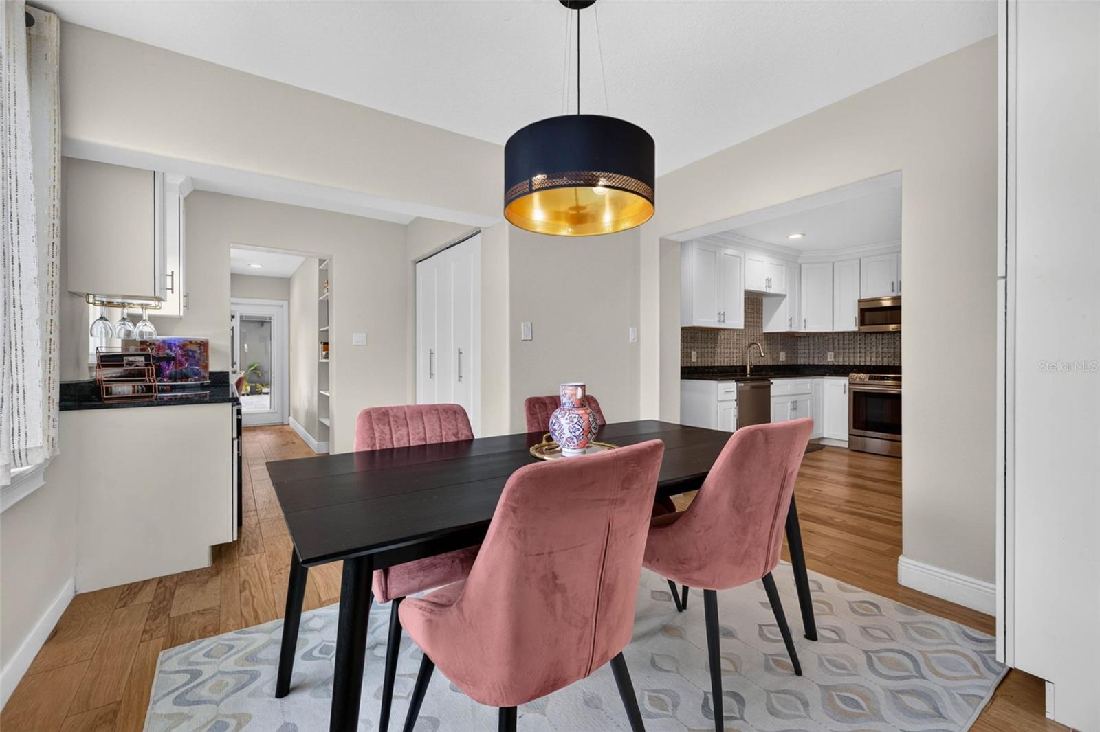 5810 20TH AVE S