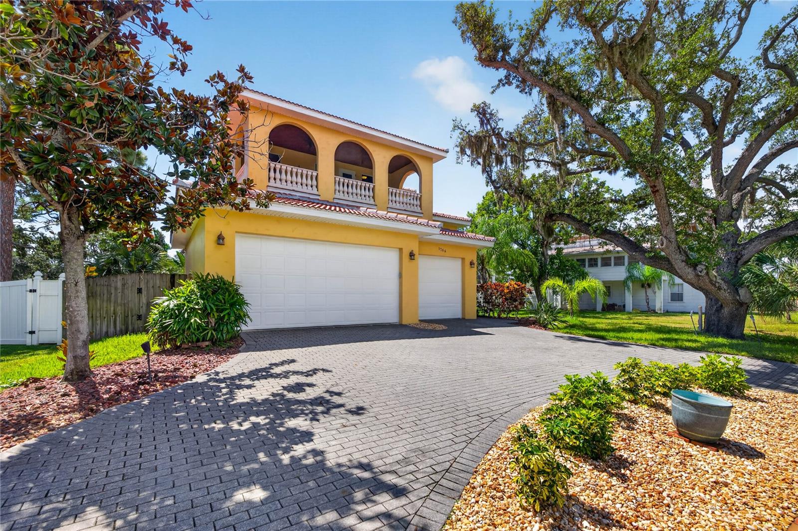 1766 BAYOU GRANDE BLVD NE