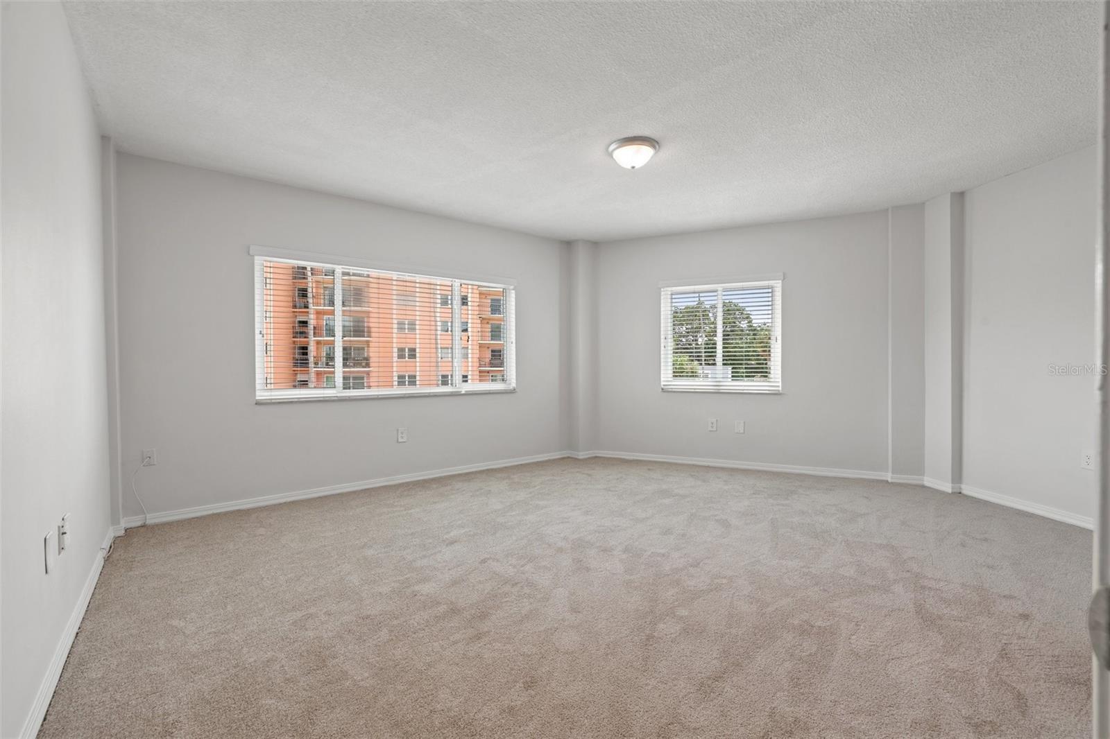 1200 N SHORE DR NE #301