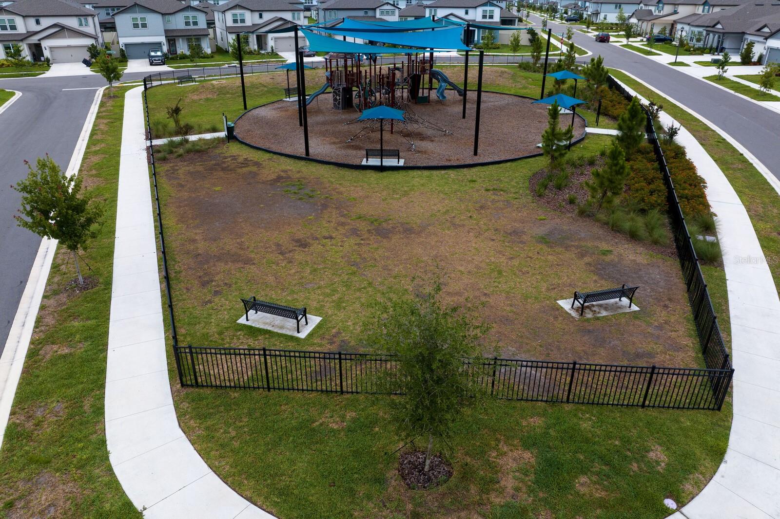 3559 MAPLE BAY LN