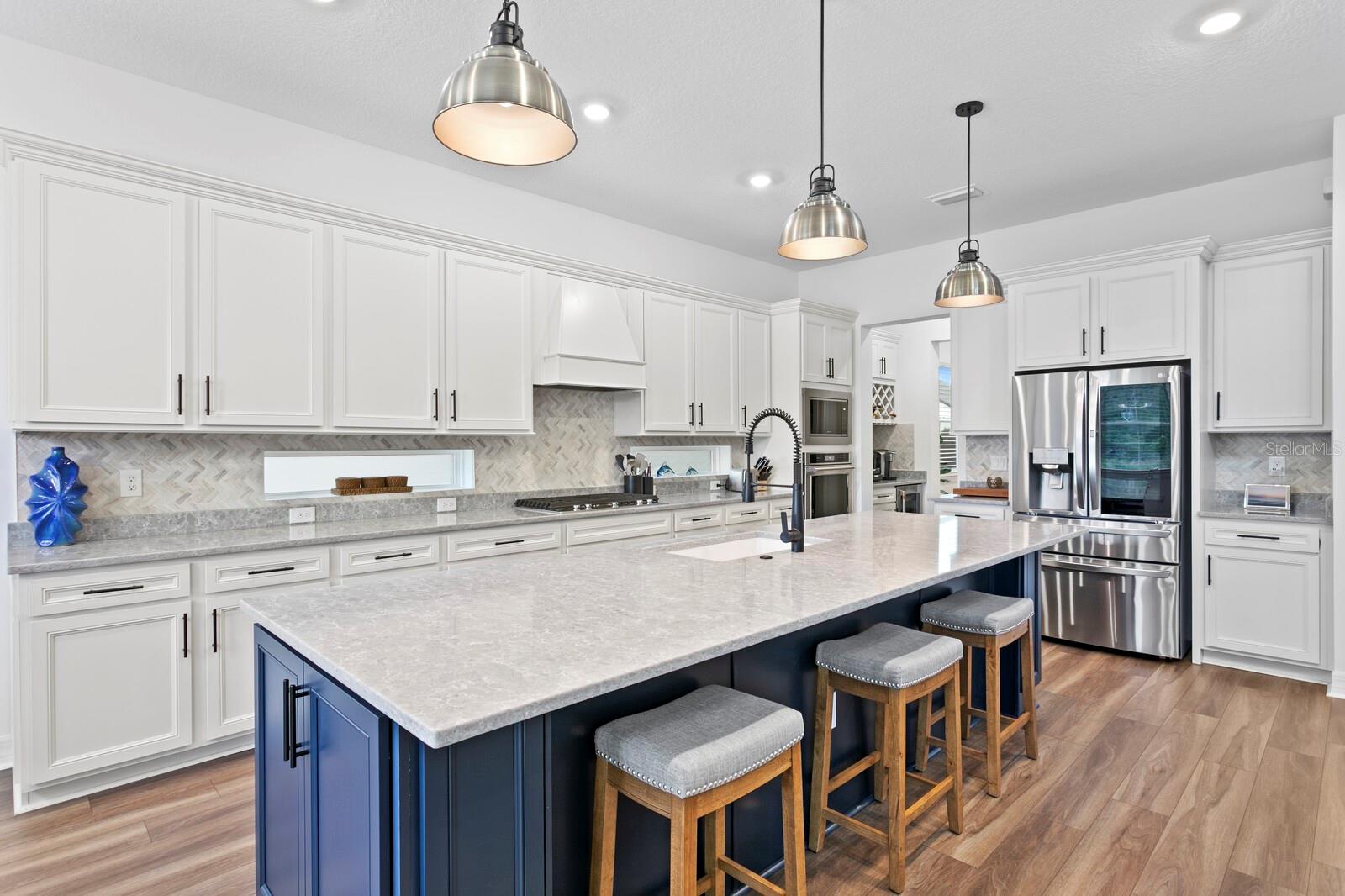 3559 MAPLE BAY LN