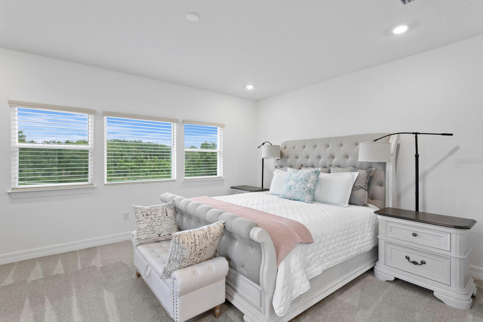 3559 MAPLE BAY LN