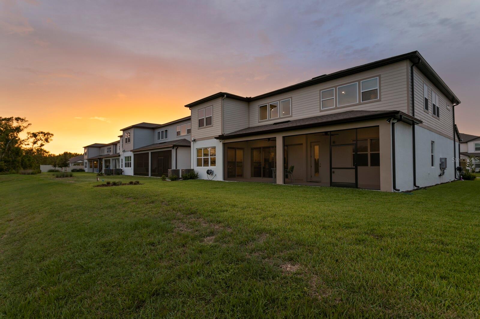 3559 MAPLE BAY LN