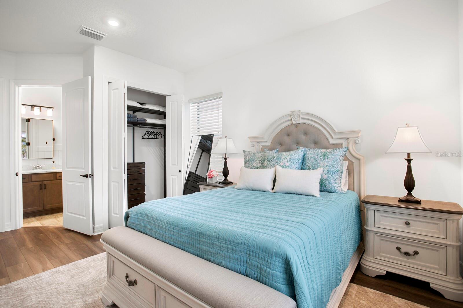 3559 MAPLE BAY LN