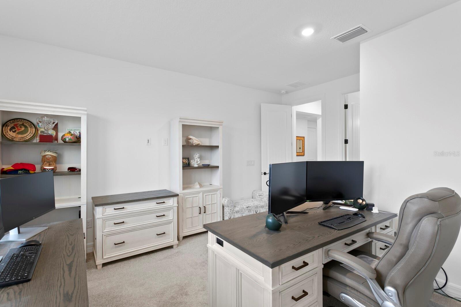 3559 MAPLE BAY LN