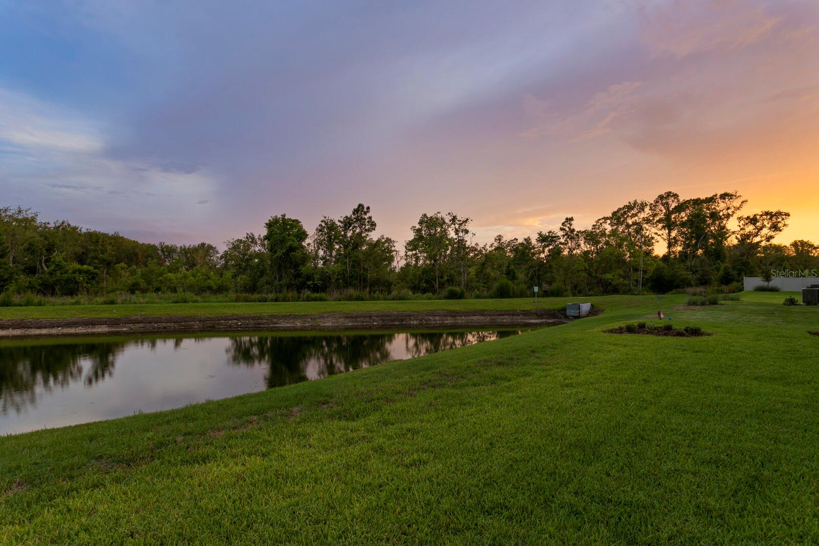 3559 MAPLE BAY LN
