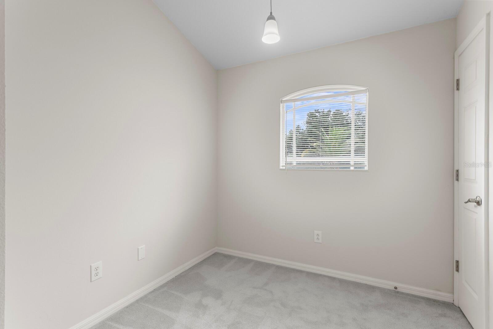 10411 CANARY ISLE DR