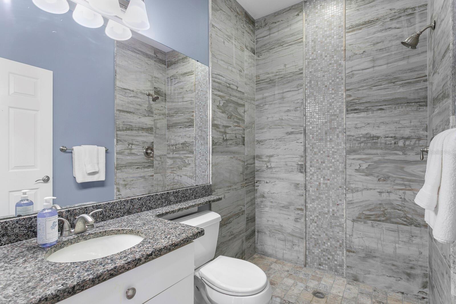 10411 CANARY ISLE DR