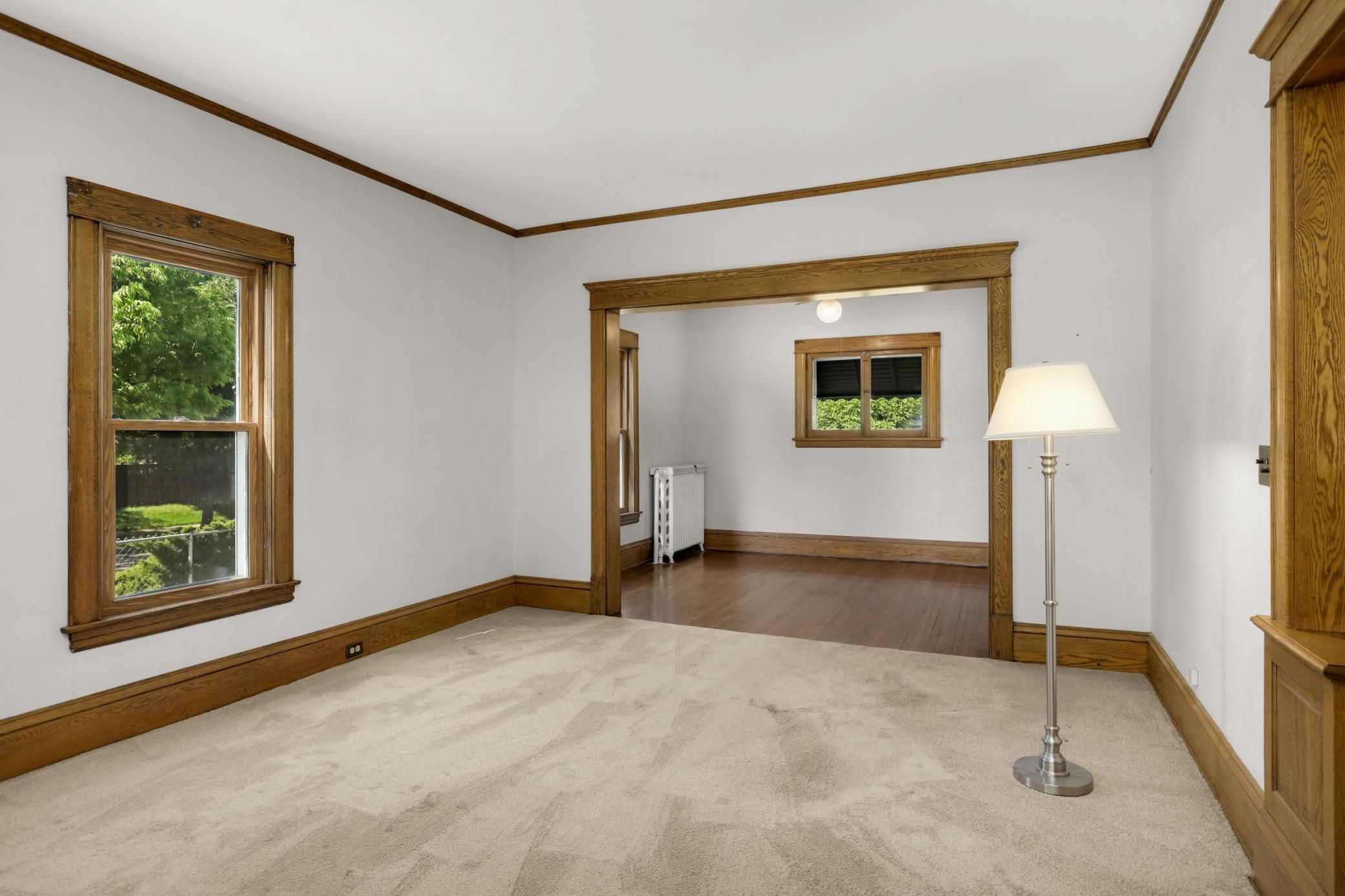 3148 Dupont Avenue S