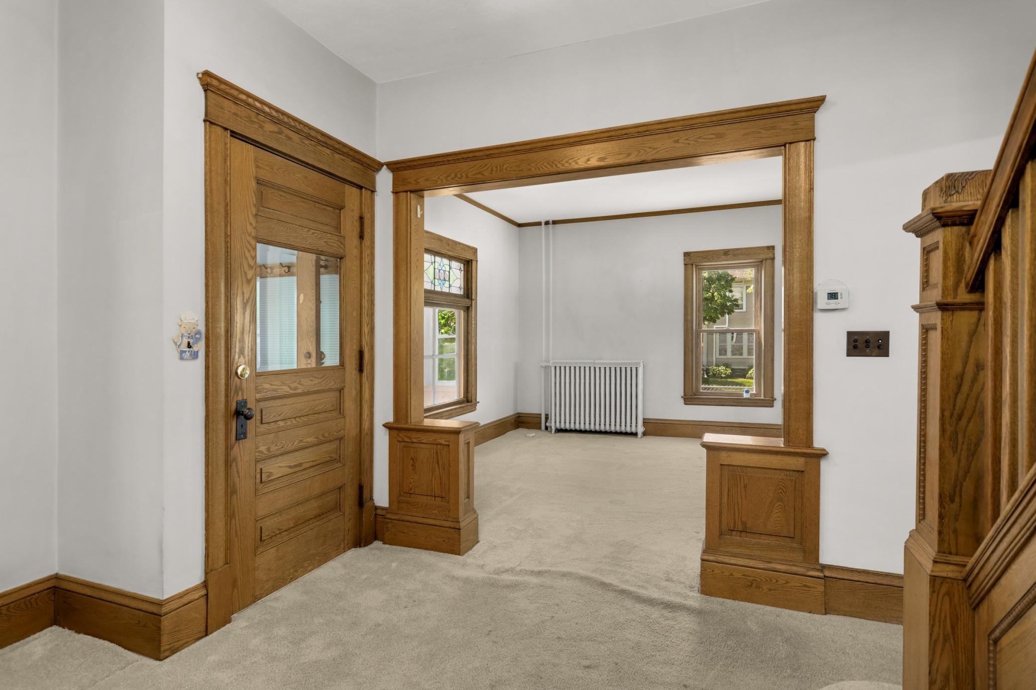 3148 Dupont Avenue S