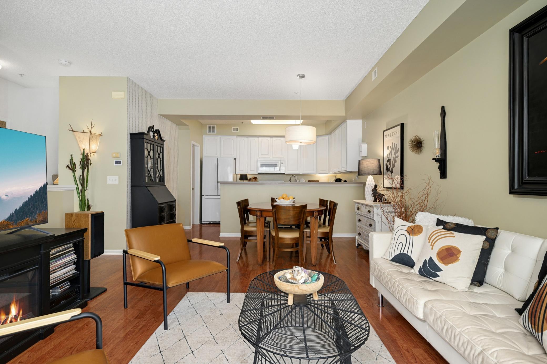 7601 Garfield Avenue Unit: 101