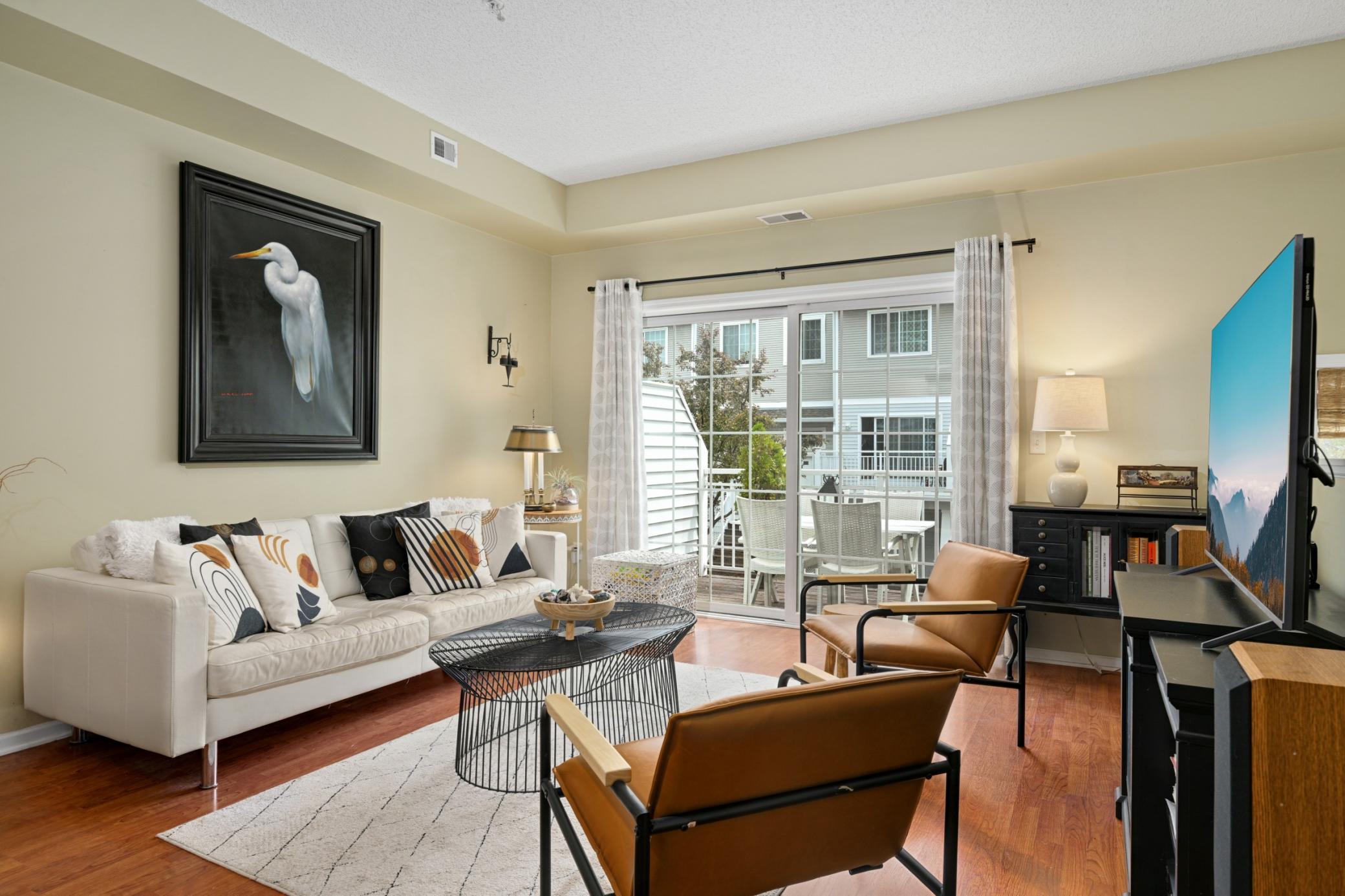 7601 Garfield Avenue Unit: 101