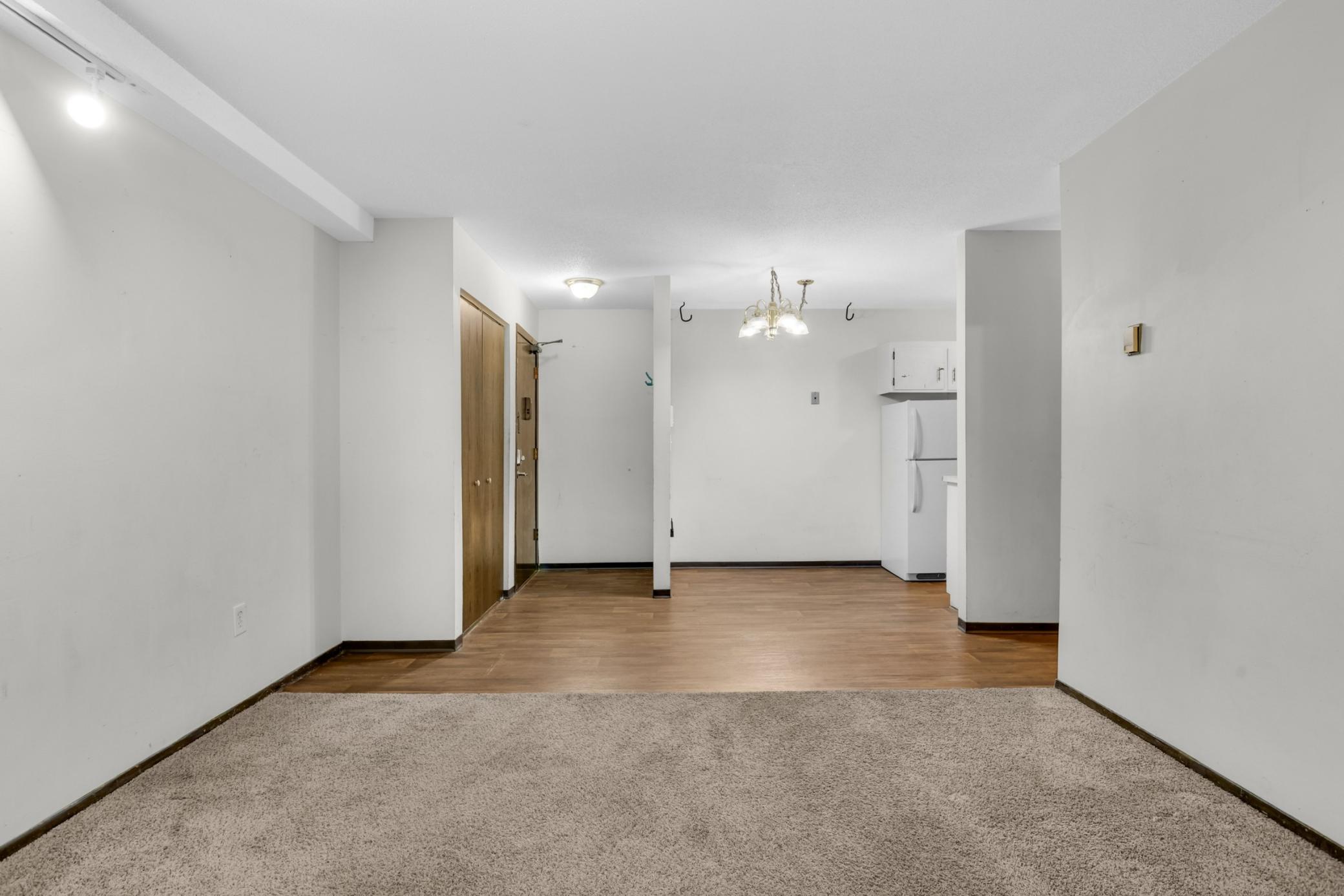 2446 Aldrich Avenue S Unit: 107