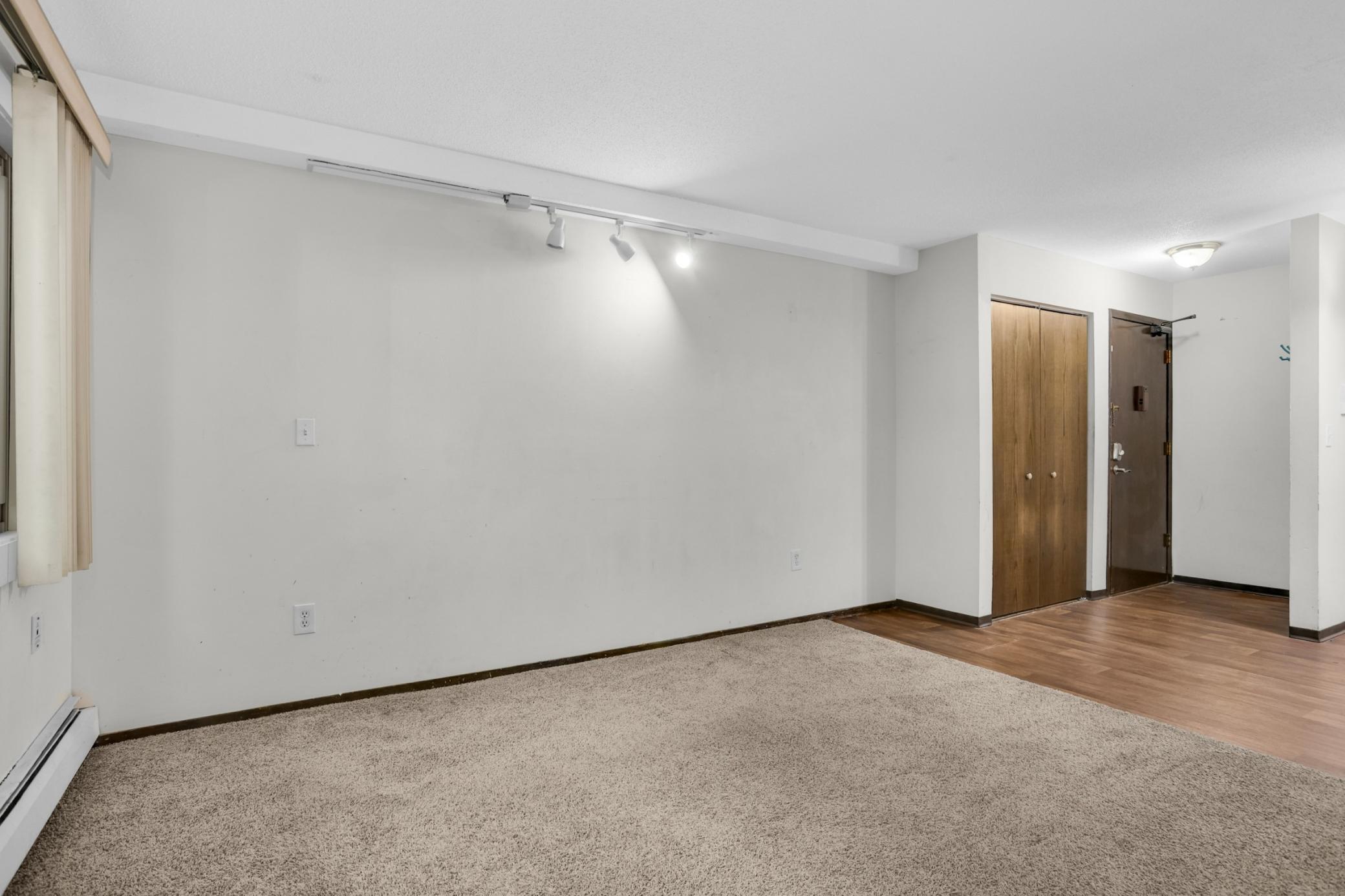 2446 Aldrich Avenue S Unit: 107