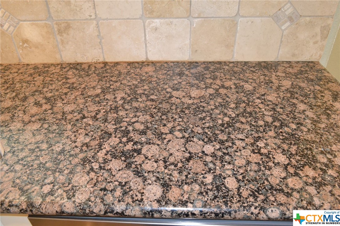 1408 County Road 3150