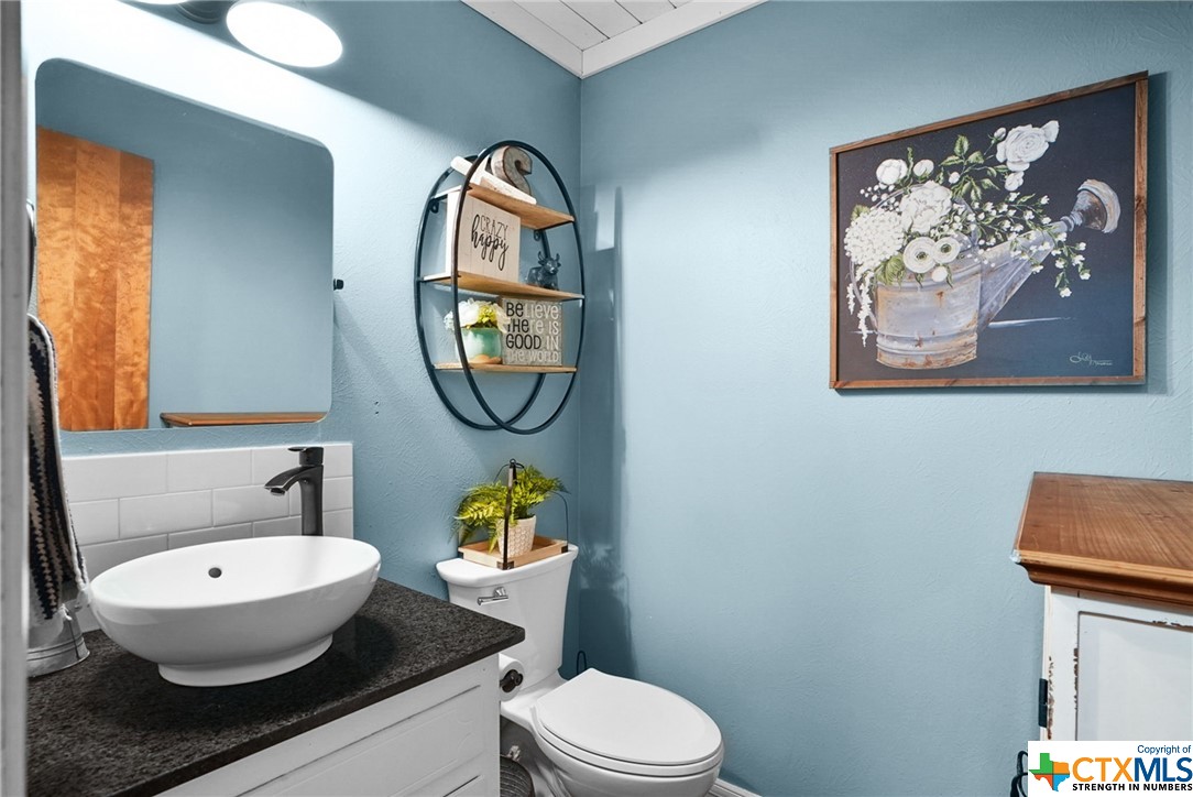 276 Mockingbird Lane