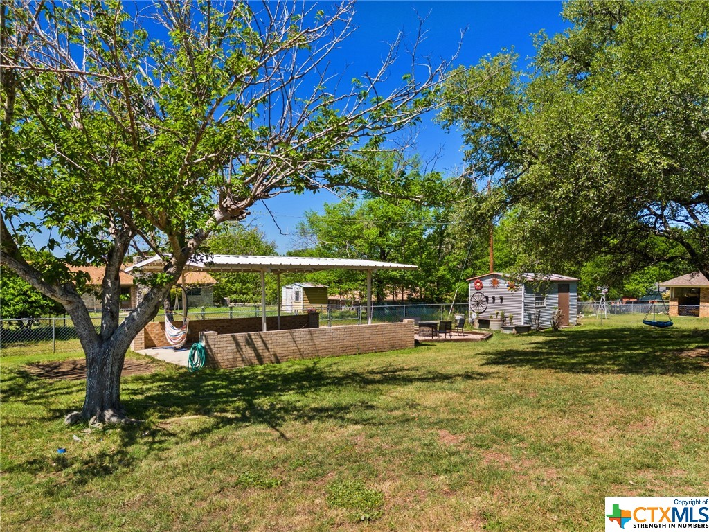 276 Mockingbird Lane