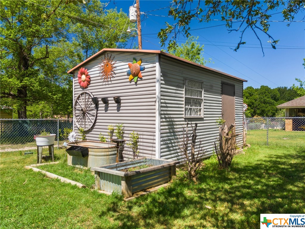 276 Mockingbird Lane