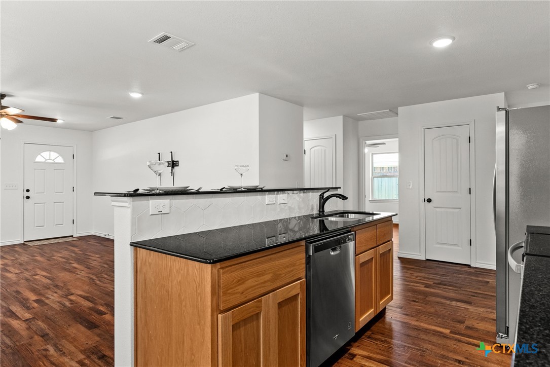 905 Blane Circle
